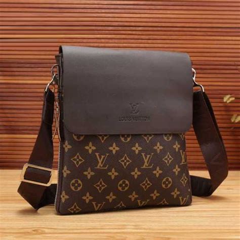 louis vuitton man shoulder bag|louis vuitton cross body bag men.